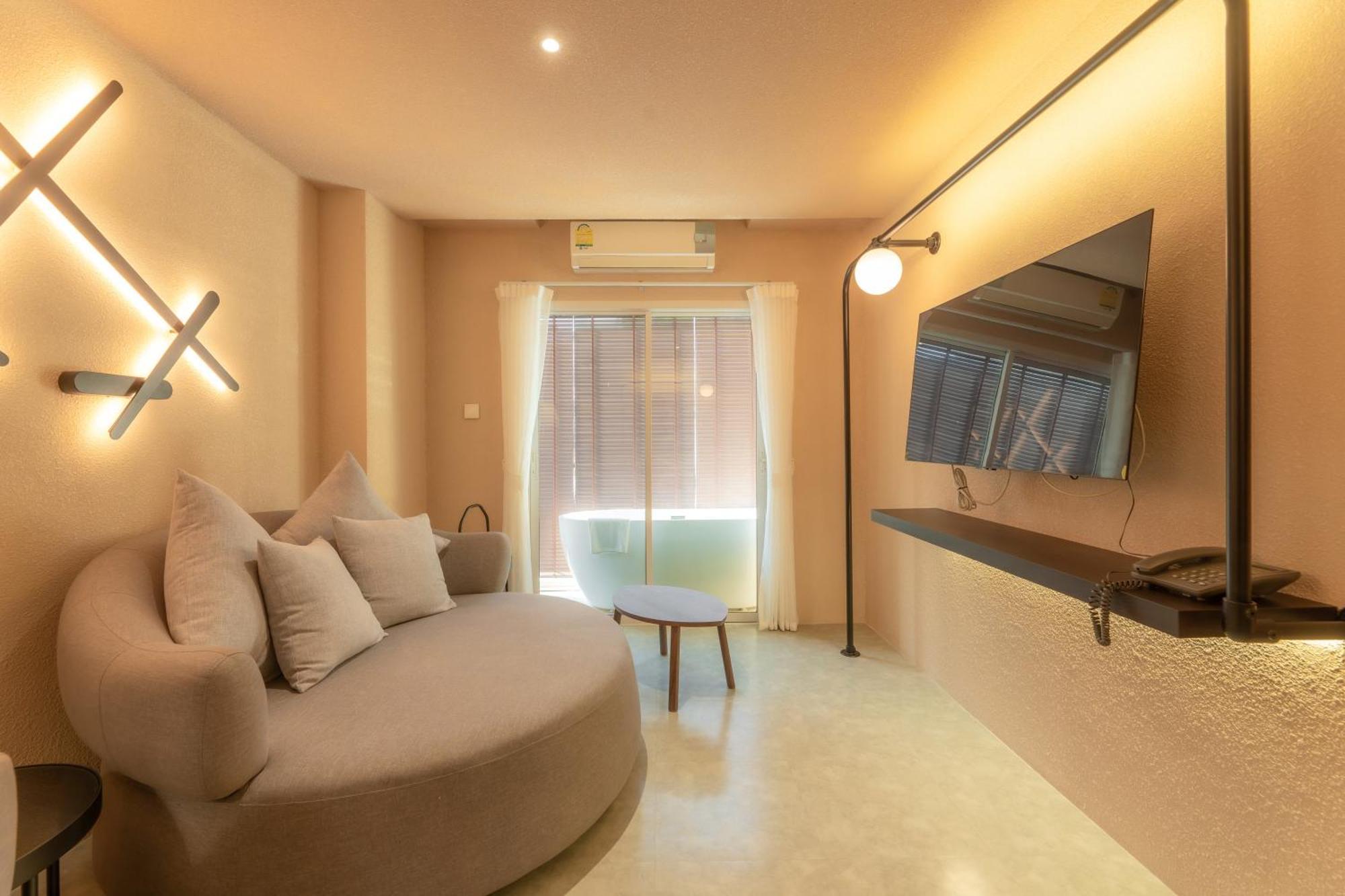 Mai Hotel 清邁 外观 照片