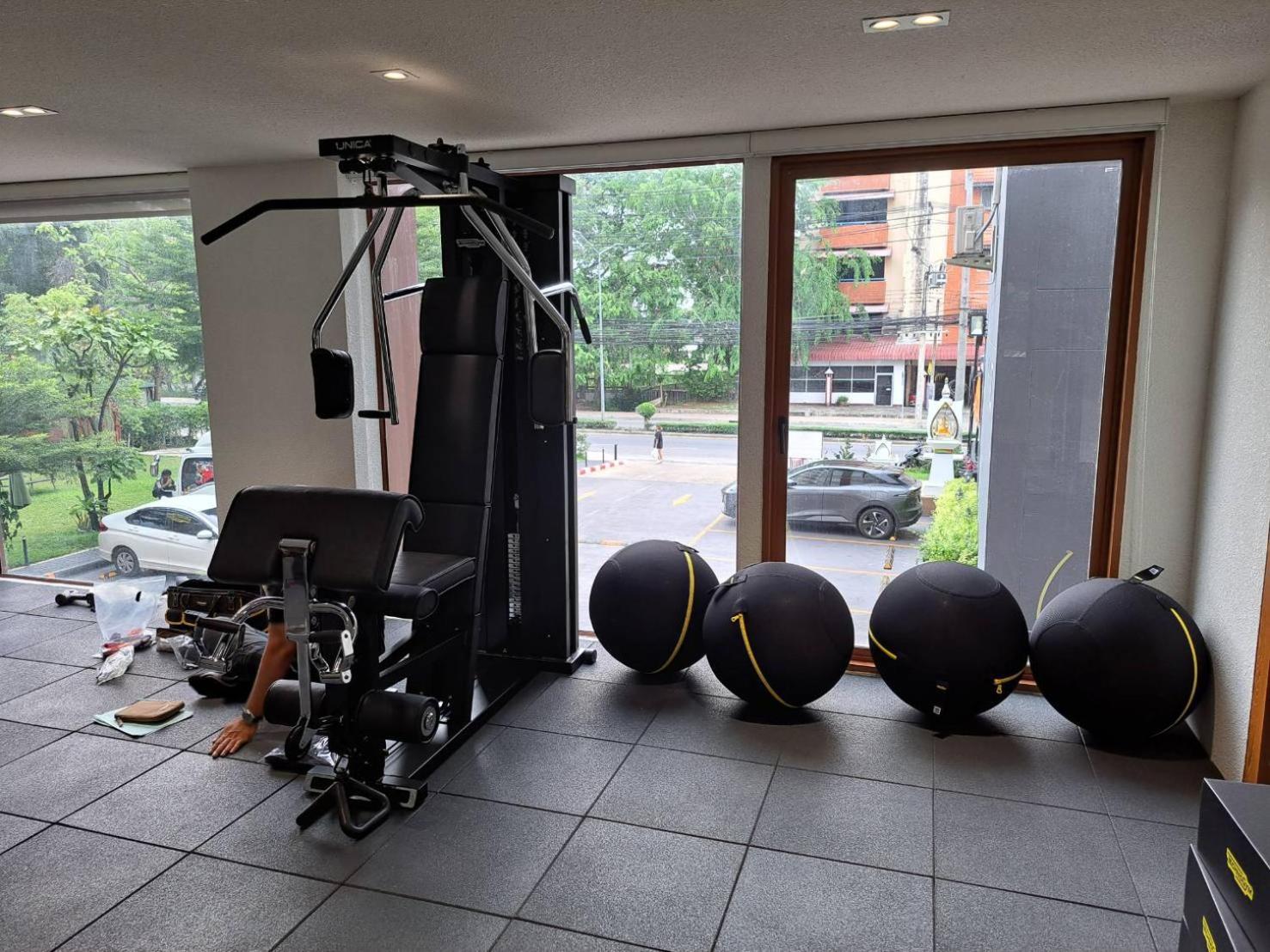 Mai Hotel 清邁 外观 照片