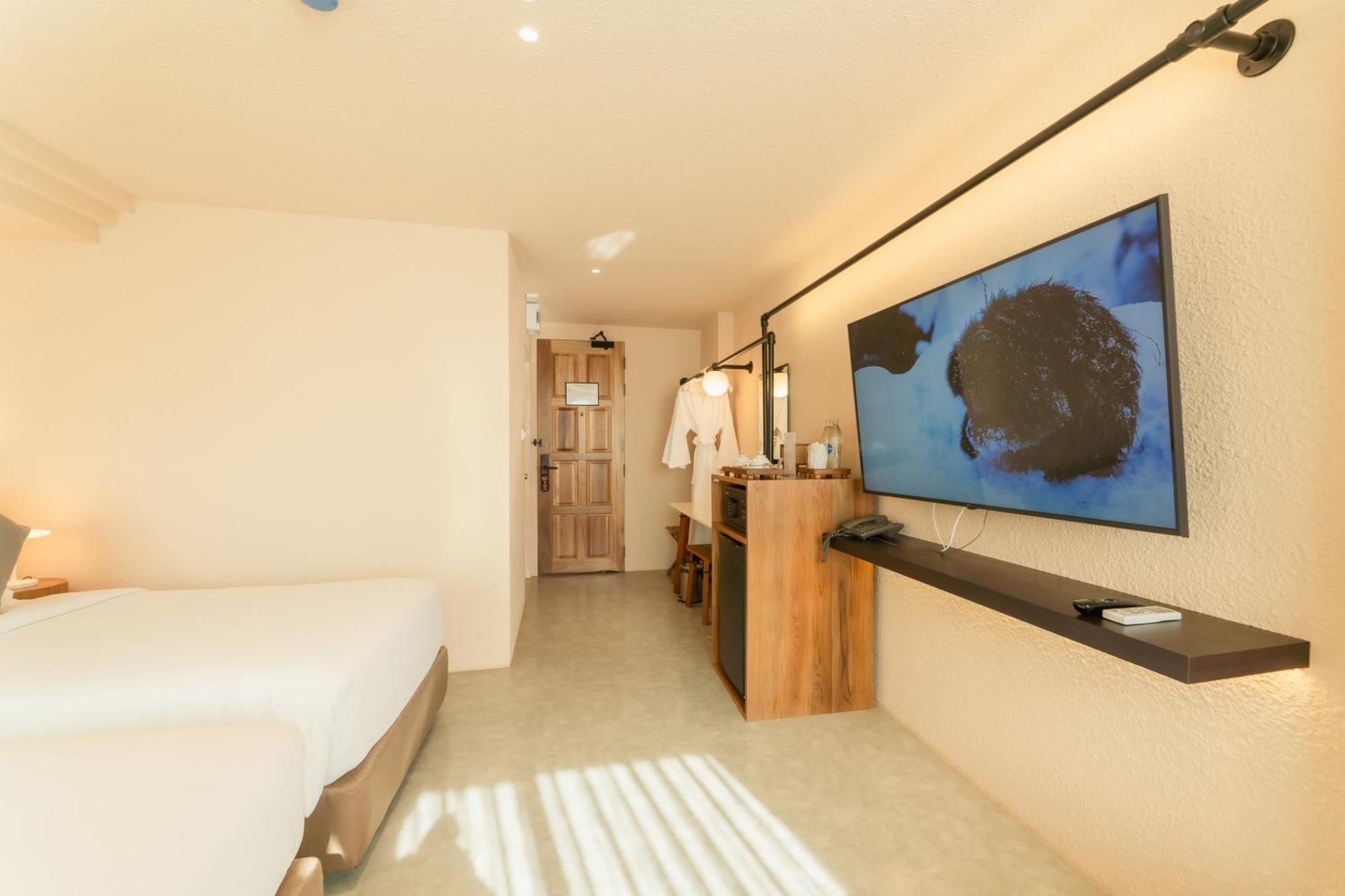 Mai Hotel 清邁 外观 照片